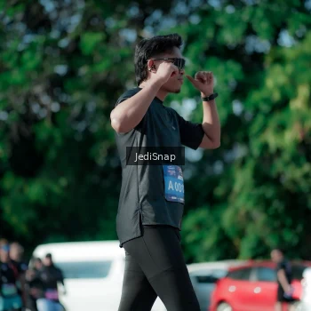 Runner Photo 3970595