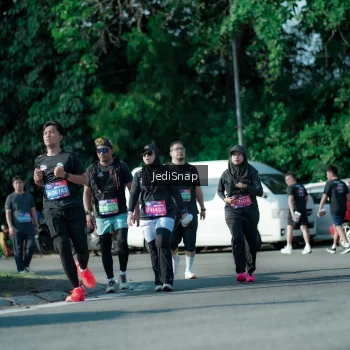 Runner Photo 3970624