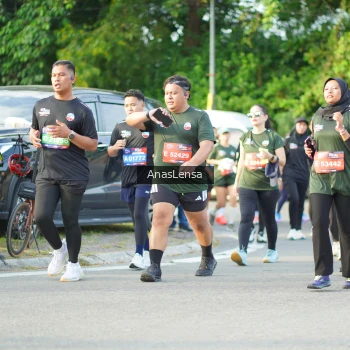 Runner Photo 3970629
