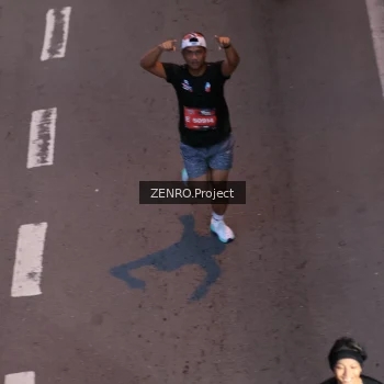 Runner Photo 3970679