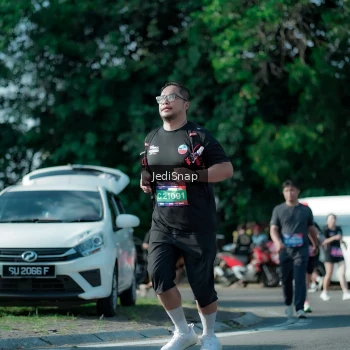 Runner Photo 3970689