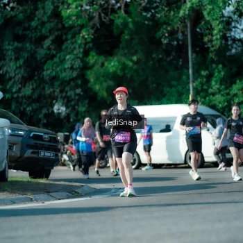 Runner Photo 3970712