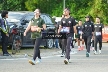 Runner Photo 3970734