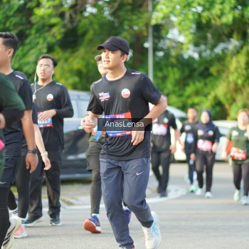 Runner Photo 3970765