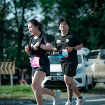 Runner Photo 3970777