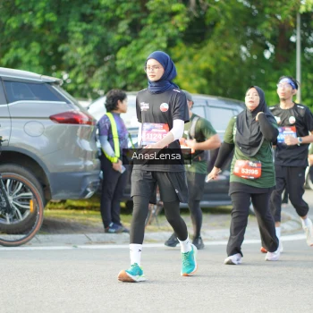 Runner Photo 3970859