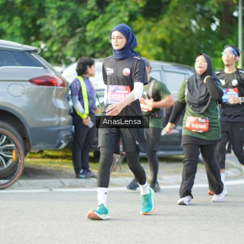 Runner Photo 3970864