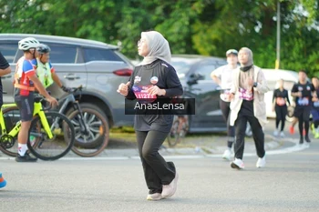 Runner Photo 3970956