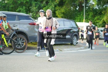 Runner Photo 3970973