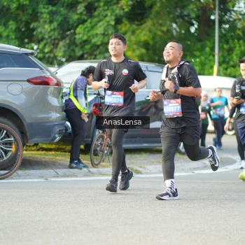 Runner Photo 3970987