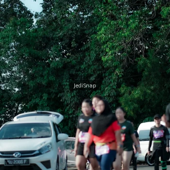 Runner Photo 3970993