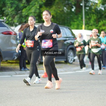 Runner Photo 3971007