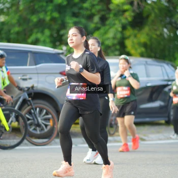 Runner Photo 3971033