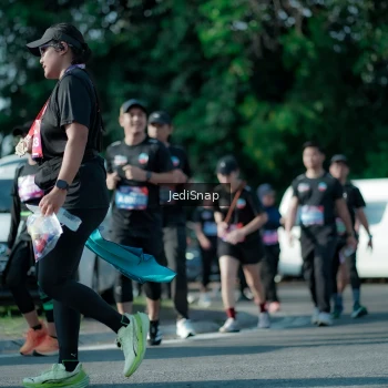 Runner Photo 3971052