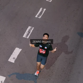 Runner Photo 3971053