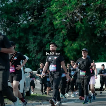 Runner Photo 3971060