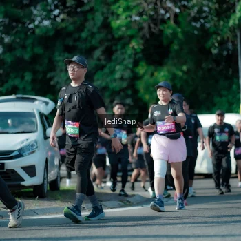Runner Photo 3971065