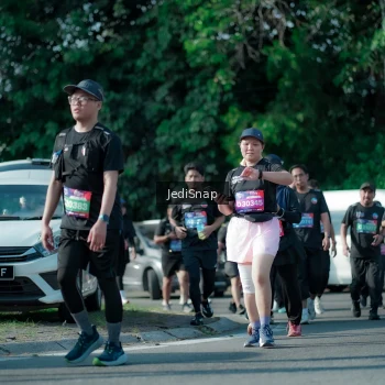 Runner Photo 3971069
