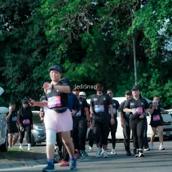 Runner Photo 3971077