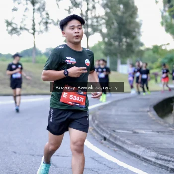 Runner Photo 3971093