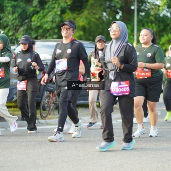 Runner Photo 3971098