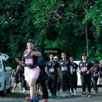 Runner Photo 3971105
