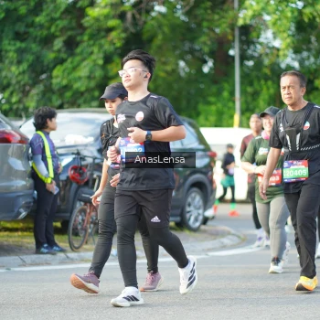 Runner Photo 3971111