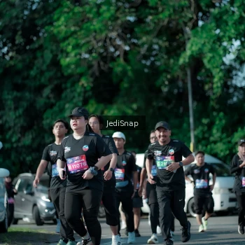 Runner Photo 3971139