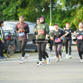 Runner Photo 3971145