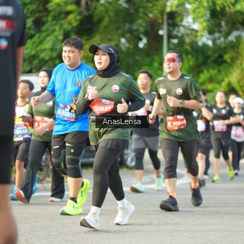 Runner Photo 3971153