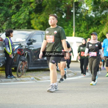 Runner Photo 3971158