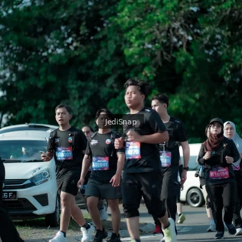 Runner Photo 3971182
