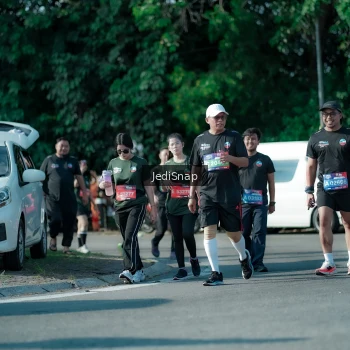 Runner Photo 3971289