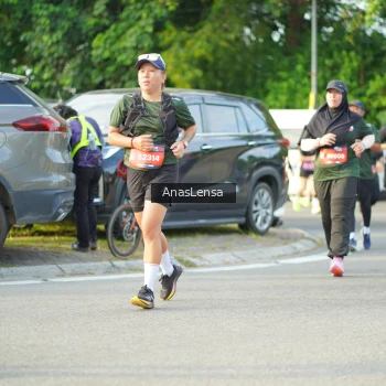 Runner Photo 3971314