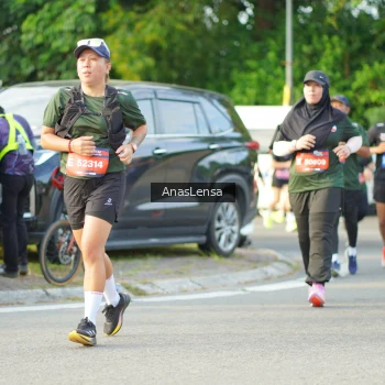 Runner Photo 3971318