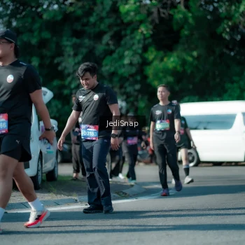 Runner Photo 3971332