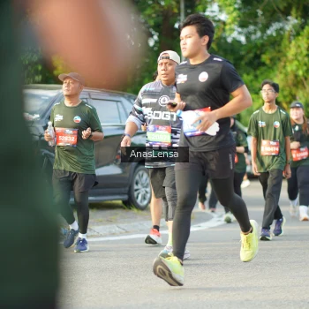 Runner Photo 3971336