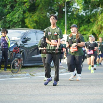 Runner Photo 3971344
