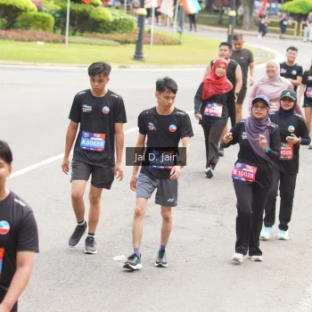 Runner Photo 3971363