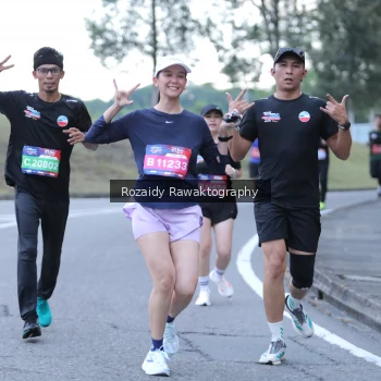 Runner Photo 3971365