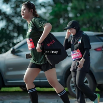 Runner Photo 3971367