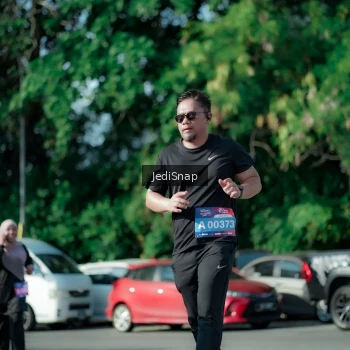 Runner Photo 3971398