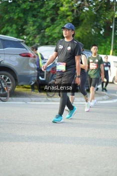 Runner Photo 3971431