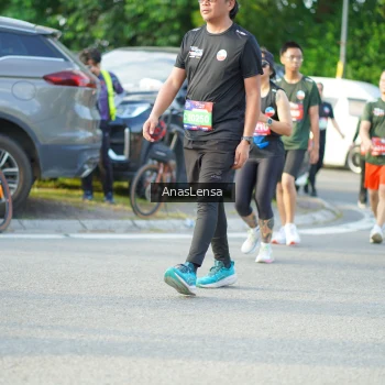 Runner Photo 3971436