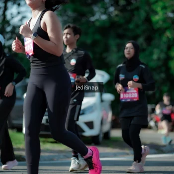 Runner Photo 3971510