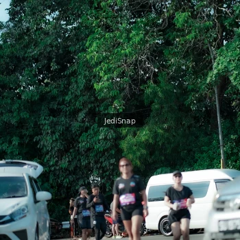 Runner Photo 3971516