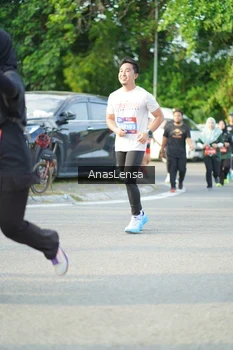 Runner Photo 3971530