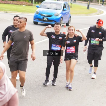 Runner Photo 3971533