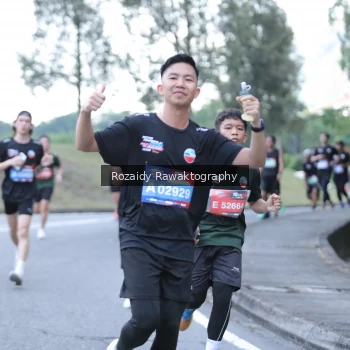 Runner Photo 3971539