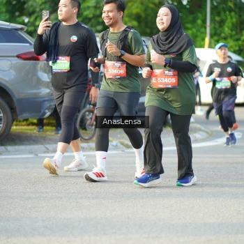 Runner Photo 3971541